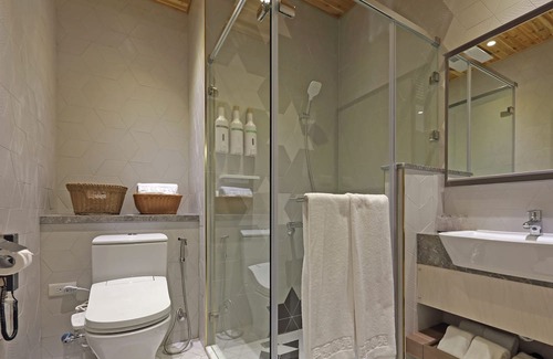 Big Beach Bed & Breakfast | ErDong Manor