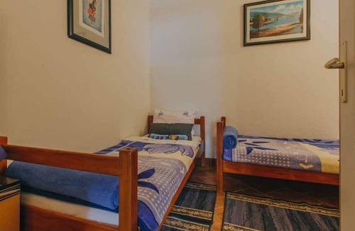 Ogulin Apartment | One bedroom apartment (pet friendly) Sabljak Selo, Gorski kotar (A-21683-c)