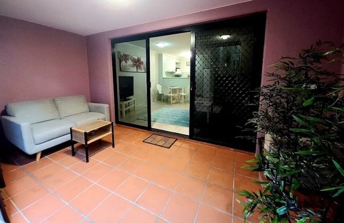 Spring Hill Apartment | Parking, Wi-Fi, Court yard