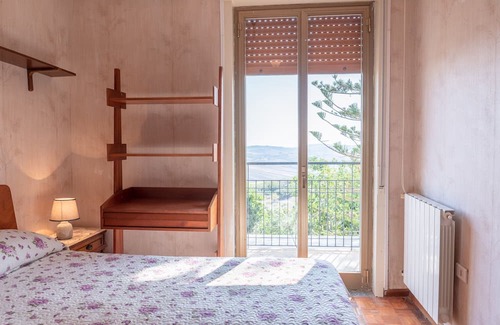 Camastra Bed & Breakfast | Bed and Breakfast "Agrigento Pool and Garden" with Private Pool, Shared Terrace & Wi-Fi