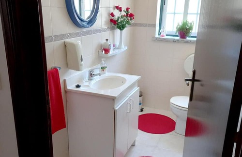 Lourinha House | Homerez - House 7 km away from the beach for 16 ppl. with garden and terrace