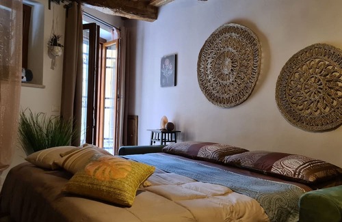 Macerata Apartment | Apartment "Benessere e Beatitudine 4 Elementi" with Wi-Fi & A/C