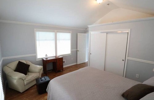 Burien House | Quiet 2BR House near Airport/Seattle