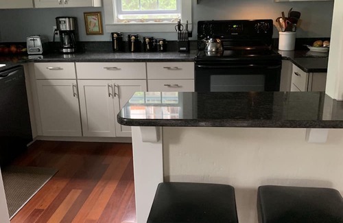 Gloucester House | Seaside Community, Charming Year Round Home, Plum Cove Cottage