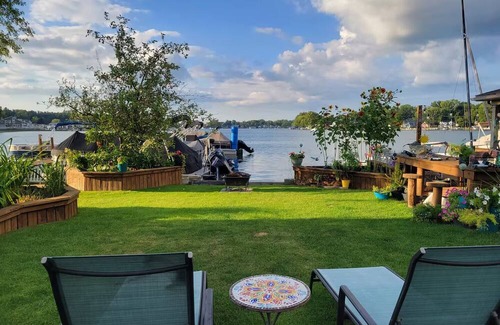Fenton Apartment | Tiny Home Living on Lake Fenton