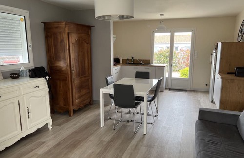 Saint-Hilaire-de-Riez House | Comfortable vacation home ideally located between beach and town center
