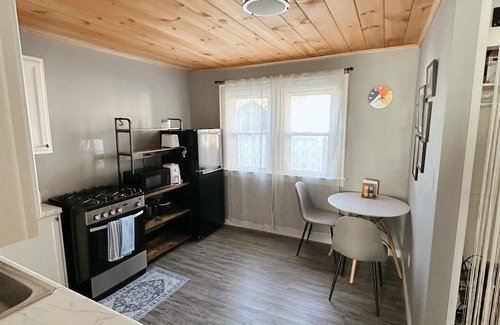 Liverpool House | Modern space in village of Liverpool