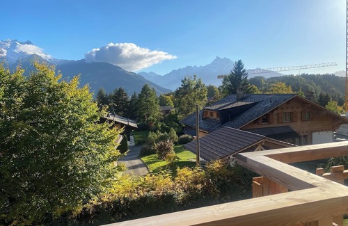 Barboleusaz Apartment | The apartment is in a small 3-storey residence and is ideally located in a quiet area just above the
