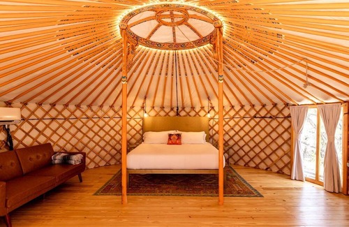 Dripping Springs Cabin | Relaxing Yurt Perfect for Couples in Dripping Springs, Texas