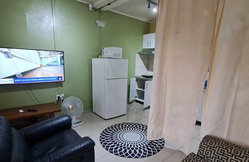 Suva Apartment | Cozy Studio Apartment Wifi Pool
