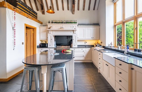 Salthouse House | Salty Bottom is a stunning barn conversion in the heart of the super popular coastal village of Salt