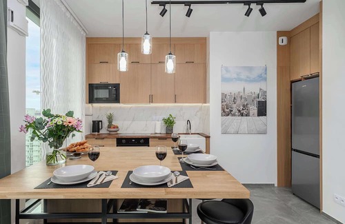 Mirow Apartment | 2-Room Apart on 15th Floor