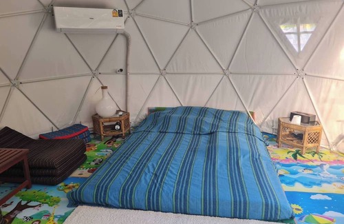 Phetchaburi Bed & Breakfast | A dome At Treehouse Outdoor Bathroom Facing The Mountains