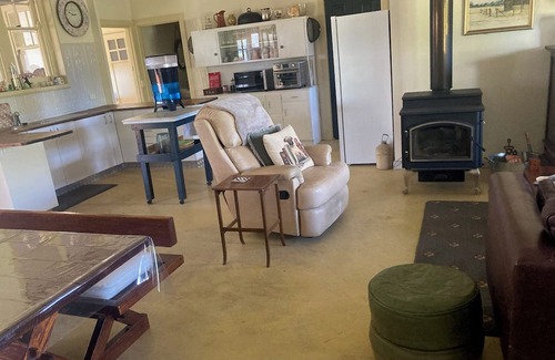 Laceby Other | Getaway in the Heart of the Gourmet Region.