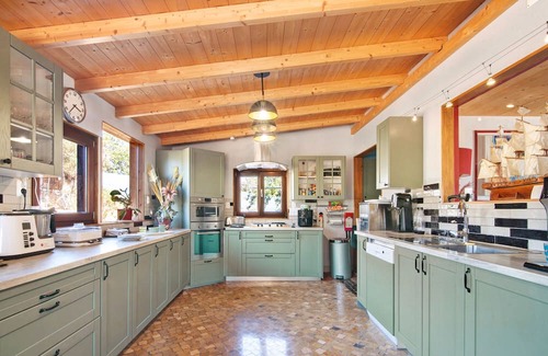 Monte da Charneca Apartment | Marrakech Room – with Shared Pool