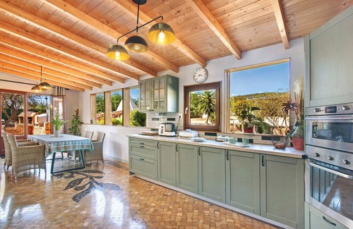 Monte da Charneca Apartment | Marrakech Room – with Shared Pool