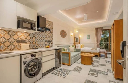 Calangute Apartment | Staymaster Veridian Studio Nr Beach AC