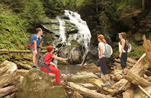 Maribor Apartment | Studio Deluxe Apartment w Round Bed at Kavenija Aprtments