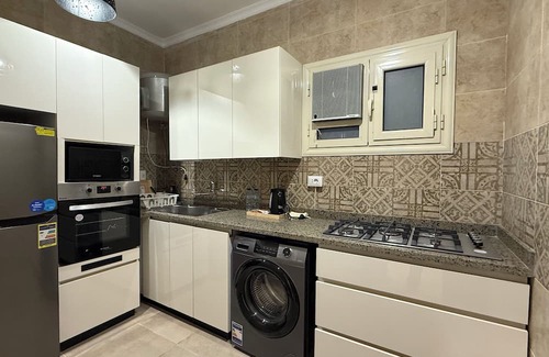 As-Sayidah Zaynab Apartment | Charming apartment is located in the heart of old Cairo with AC