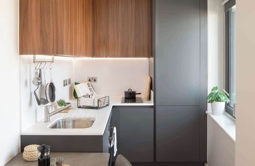 Fairfield Apartment | Studio Apt w/King Bed & Co-Working | StayCozy