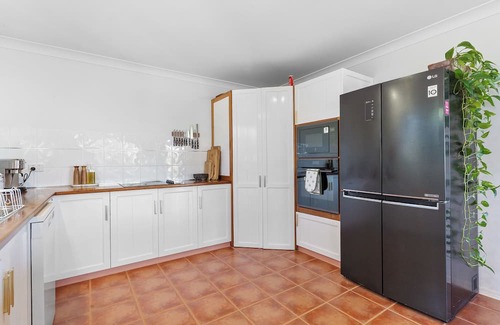 Pacific Heights House | The Coral Hideaway - coastal escape/ocean views