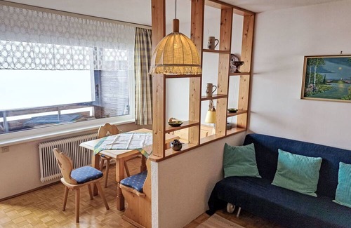 Sankt Urban Apartment | Nice apartment for 3 guests with WIFI, pool, TV and balcony
