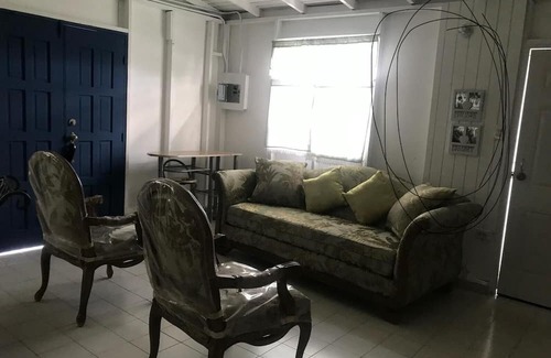 Coamo House | Enjoyable 2nd story, 3-bedroom house with AC in Coamo, PR