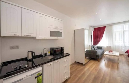 Gumussuyu Mahallesi Apartment | KİNG SUİTE DİAMANTE LUXURY