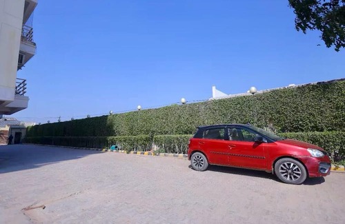Taj Ganj Apartment | Chic 3-bedroom apartment with AC, fitness room in awesome Agra nera Taj Mahal