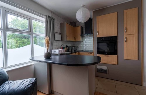 Chapeltown Apartment | Luxury modern flat ‡ close to city ‡ free parking