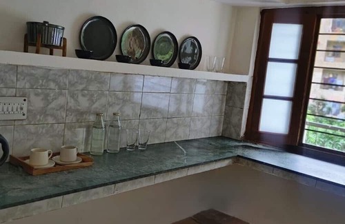 Bhowali House | 2 Cozy 1-Bedroom Apartments with Private Outdoor Space