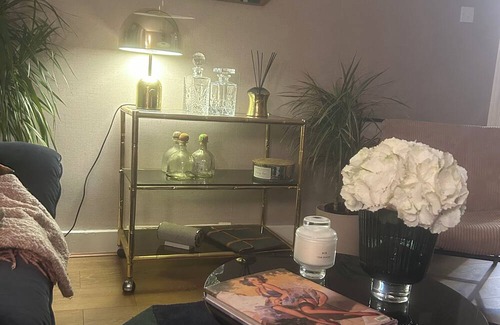 Hackney Apartment | This beautiful apartment is located in the heart of East London,