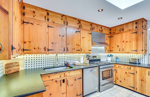 Demorest House | 30 Acres & Pond: North Georgia Mtn Farmhouse