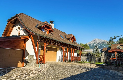 Velky Slavkov Apartment | Charming 1-bedroom apartment under High Tatras in Veľký Slavkov