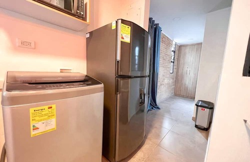 Cali Apartment | LIV-203 Stylish Apt Near Chipichape