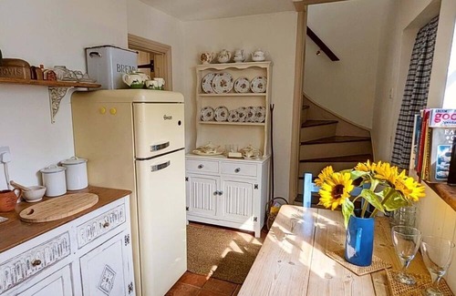 Motcombe Cottage | Country cottage.nPerfect quiet retreat, away from the hustle and bustle of life.