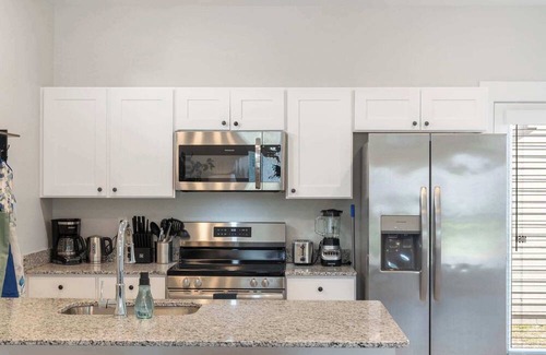 Centerton House | The Bluebird Nest, Relaxing | Modern | Fresh