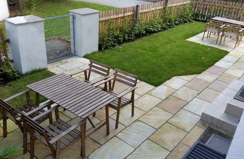 Seeshaupt Apartment | Vacation apartment on Lake Starnberg In the town center, just a few minutes from the lake