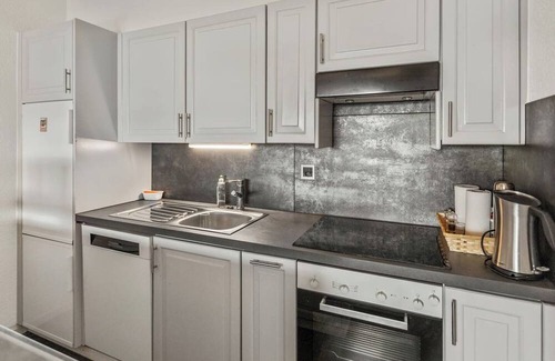 Randogne Apartment | Crans-Montana 6pp, renovated apartment view & parking