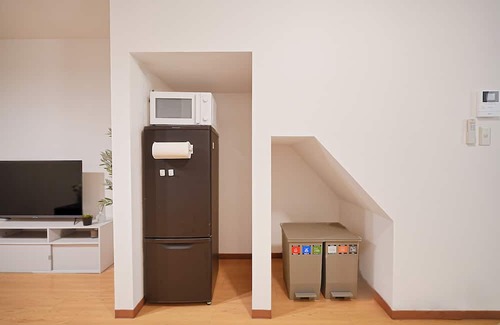 Akasaka Villa | Experience life in a private old private house in the heart of Tokyo｜3 bedrooms, 5 beds｜Excellent access to Akasaka, Roppongi, Ginza, Aoyama, Harajuku, Imperial Palace｜with private workspace