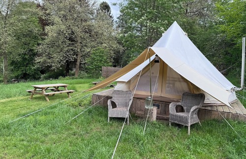 Our Cabin | A comfortable bivouac in the heart of nature. The perfect stopover for hikers.