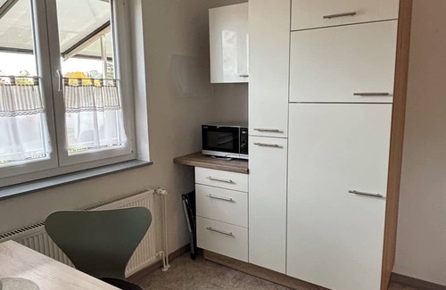 Warthausen Apartment | Charming vacation apartment - quiet surroundings but close to the city