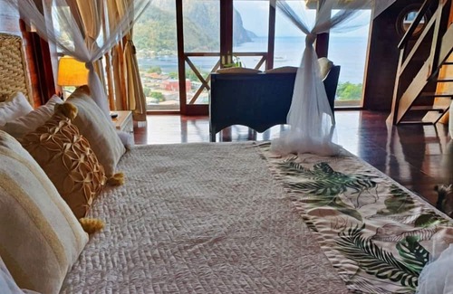 Soufriere Hotel | Soufrière Views w/Baclony | Breakfast & Pool