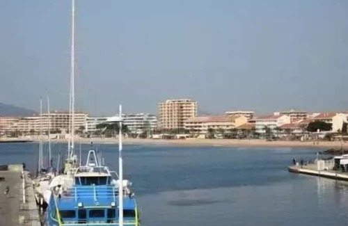 Saint-Raphael Apartment | Residence Palace Of The Sea - 6 Rooms for 8 People