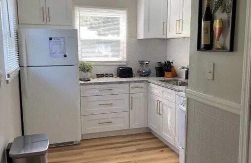 Vermilion House | Newly Remodeled! The Sailors Bay in Vermilion