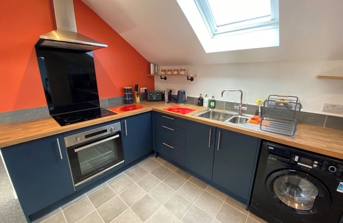 Longtown Apartment | Cosy modern apartment with private hot tub, family friendly, hiking trails.