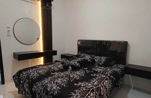 Sidomulyo House | VILLA ARSY : 3 Bedrooms with AC for comfort and freshness in Batu City,East Java