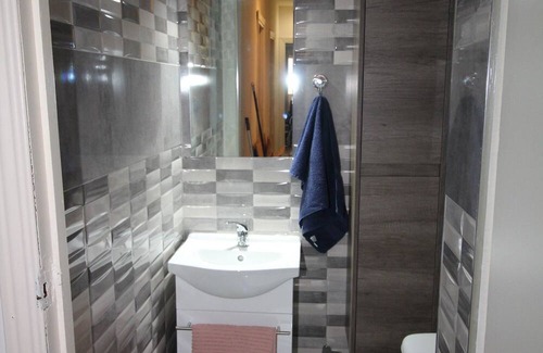 Moncloa - Arguelles Apartment | Habitaciones en Luisa