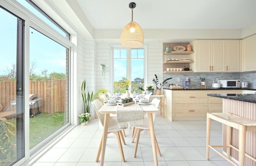 Hamilton House | Eco-Friendly/Entire Home 45mn-Toronto/Niagara