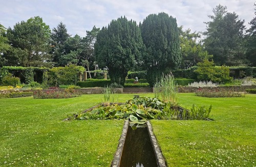 Wageningen House | Modern Haven w/Spa Access | Nature Reserves, Local Attractions | Onsite Dining
